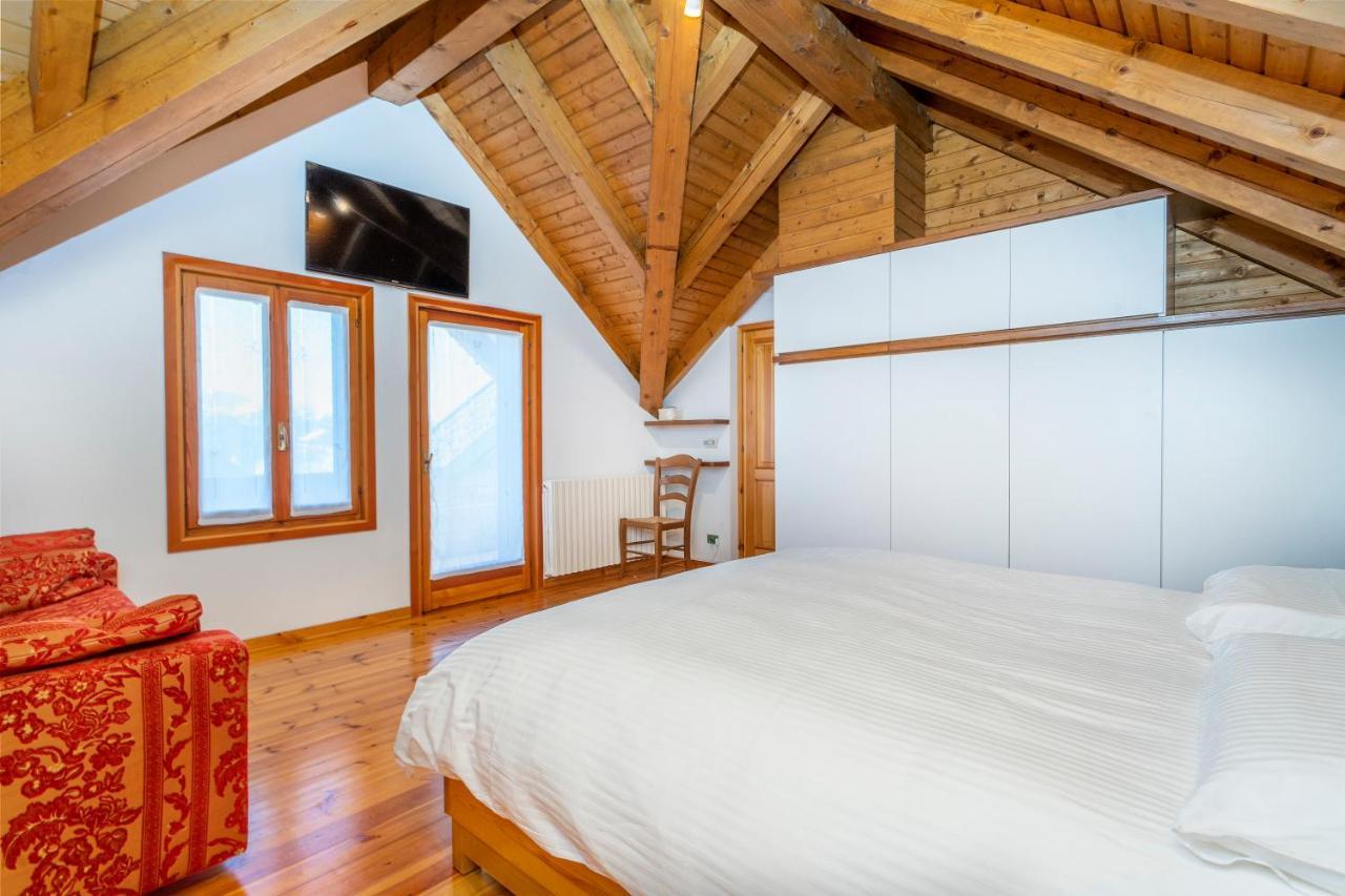 Panoramic House Carnia - Mountain View Apt With Parking And Terraces Villa Ligosullo ภายนอก รูปภาพ